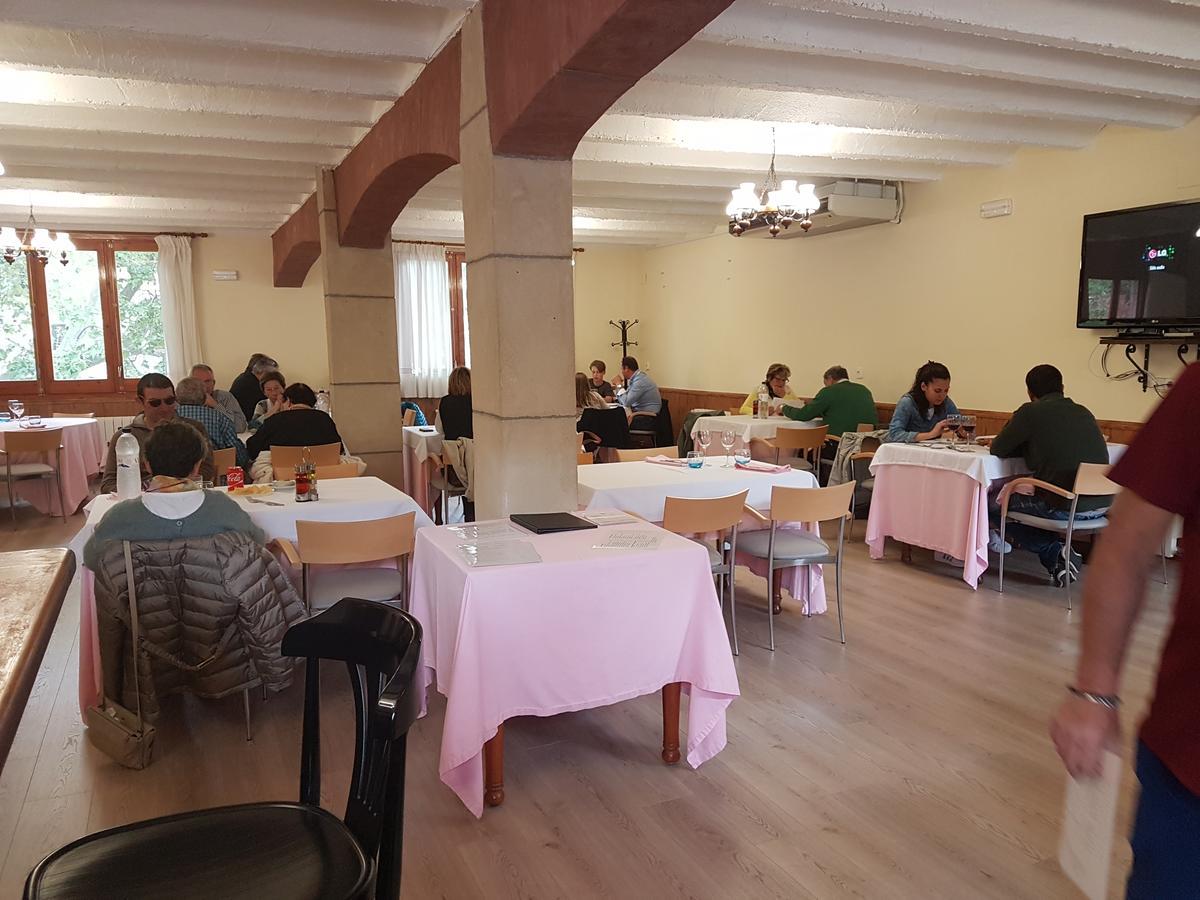 Ca L'Amadeu Hotell Vilanova de Escornalbou Exteriör bild